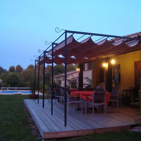 Chambres D'hotes Les Palmiers De La Cite Bed & Breakfast