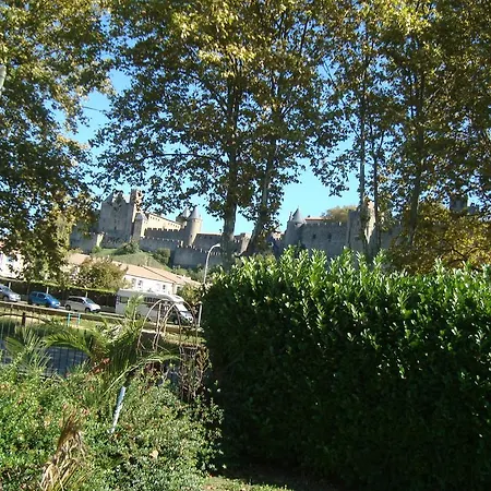 Bed & Breakfast Chambres D'hotes Les Palmiers De La Cite *