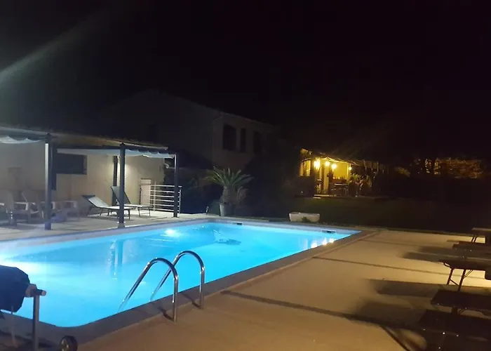 לינה וארוחת בוקר D'hotes Les Palmiers De La Cite